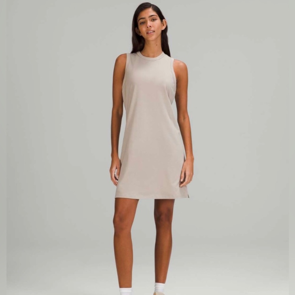 Lululemon classic-fit cotton-blend dress